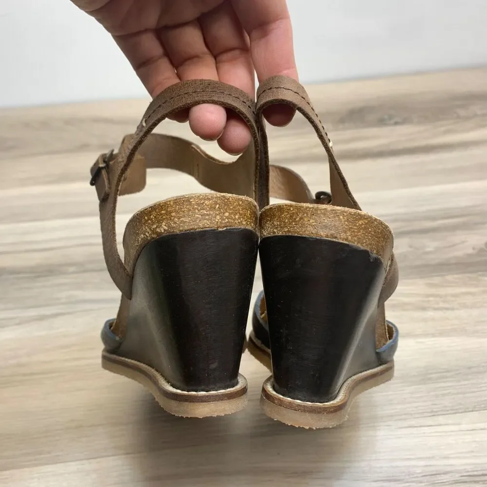 Women’s Kickers (French Made) Genuine‎ Leather Brown Wedge Sandals Size 39 (9)